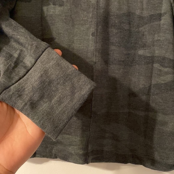 Splendid Supersoft Camo Cowl Pullover - Picture 7 of 8